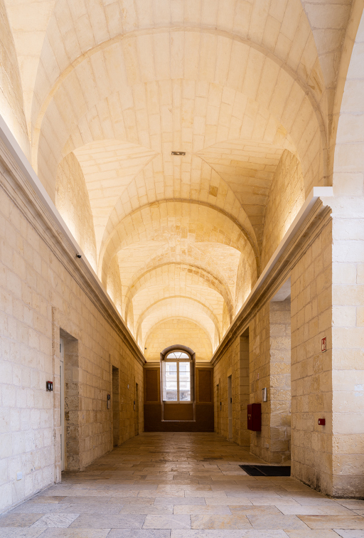Univ. Malta, ground floor corridor